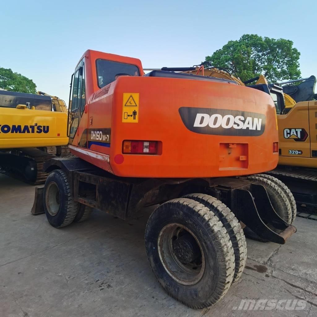 Doosan DH 150 W-7 Gravemaskiner på hjul