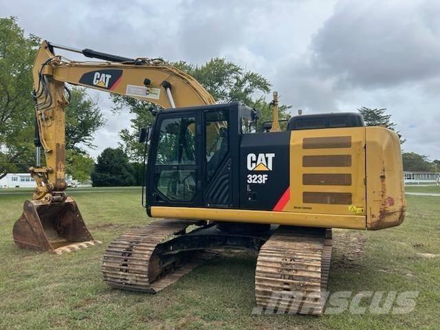  2017 CAT 323 FL Gravemaskiner på larvebånd