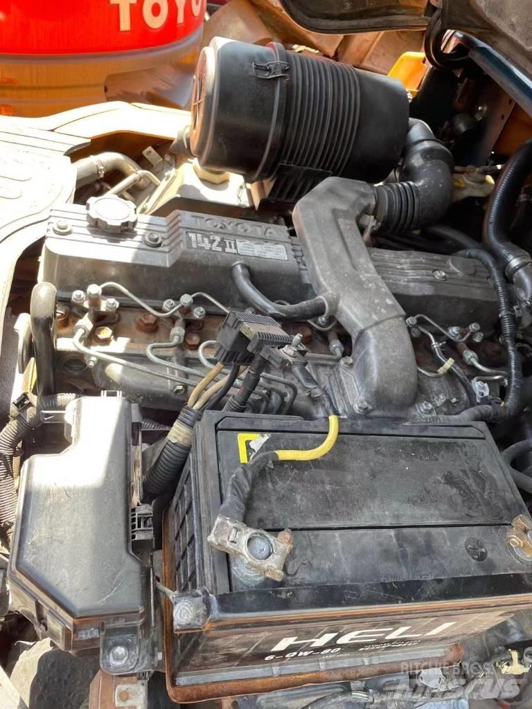 Toyota 5 ton Diesel gaffeltrucks
