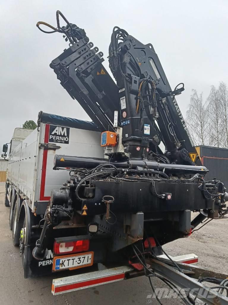 DAF XF 530 FAW Lastbil med kran