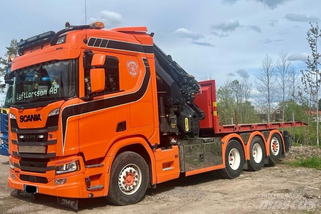 Scania R 500 Lastbil med kran