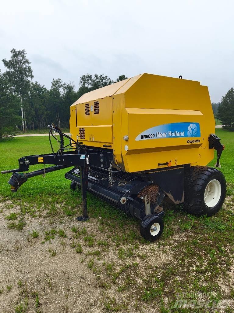 New Holland BR 6090 Rundballe-pressere
