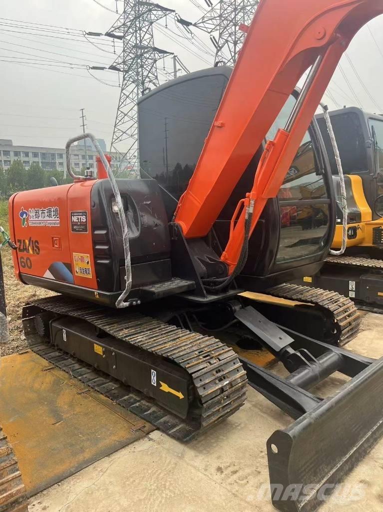 Hitachi zaxis60 Gravemaskiner på larvebånd