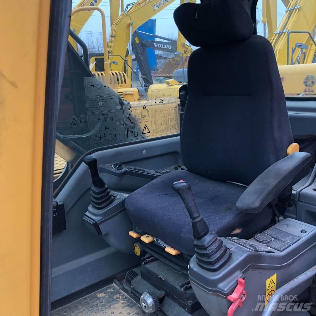 Volvo EC210B Gravemaskiner på larvebånd