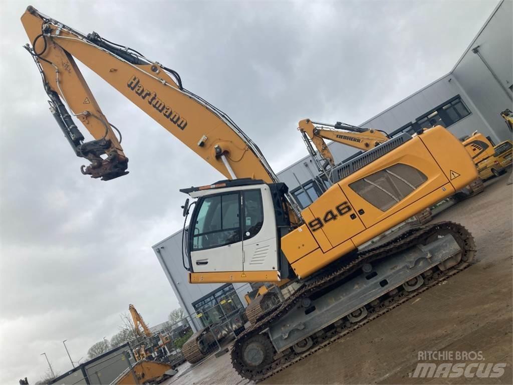 Liebherr R946 Gravemaskiner på larvebånd