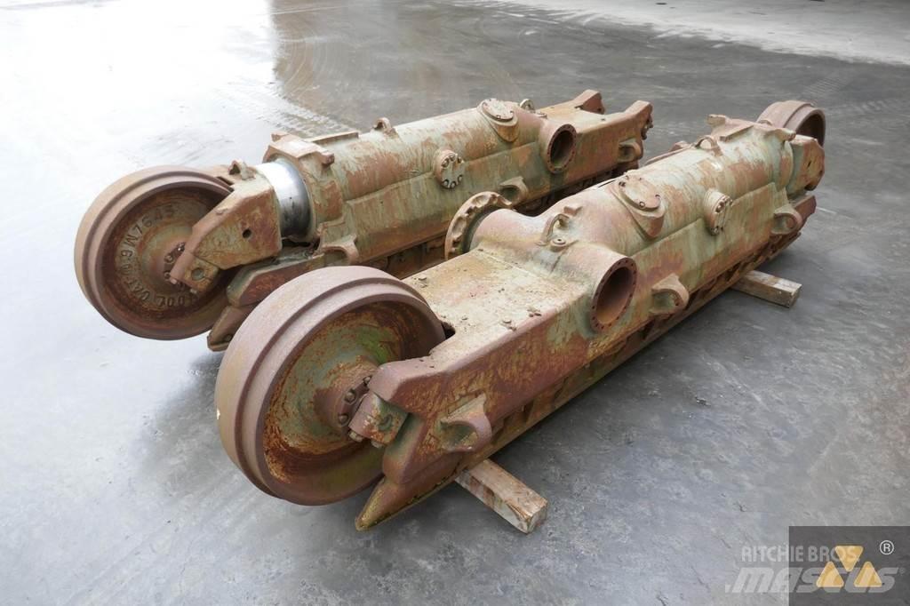 CAT 9W-0558 Chassis og suspension
