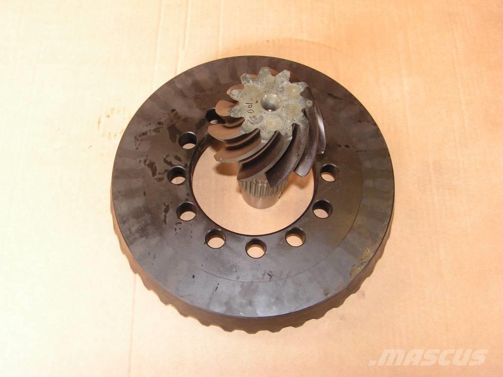 John Deere 8300 Gear