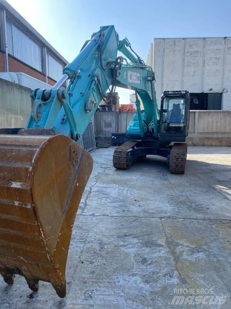Kobelco SK210NLC Gravemaskiner på larvebånd