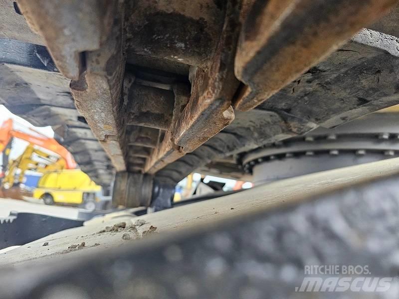 Komatsu PC 138 US-8 Midi-gravemaskiner 7t - 12t
