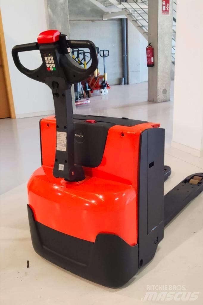 BT LWE 180 El-palleløftere