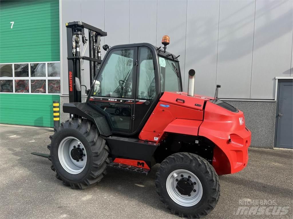 Manitou M30-4 Terrængående gaffeltruck