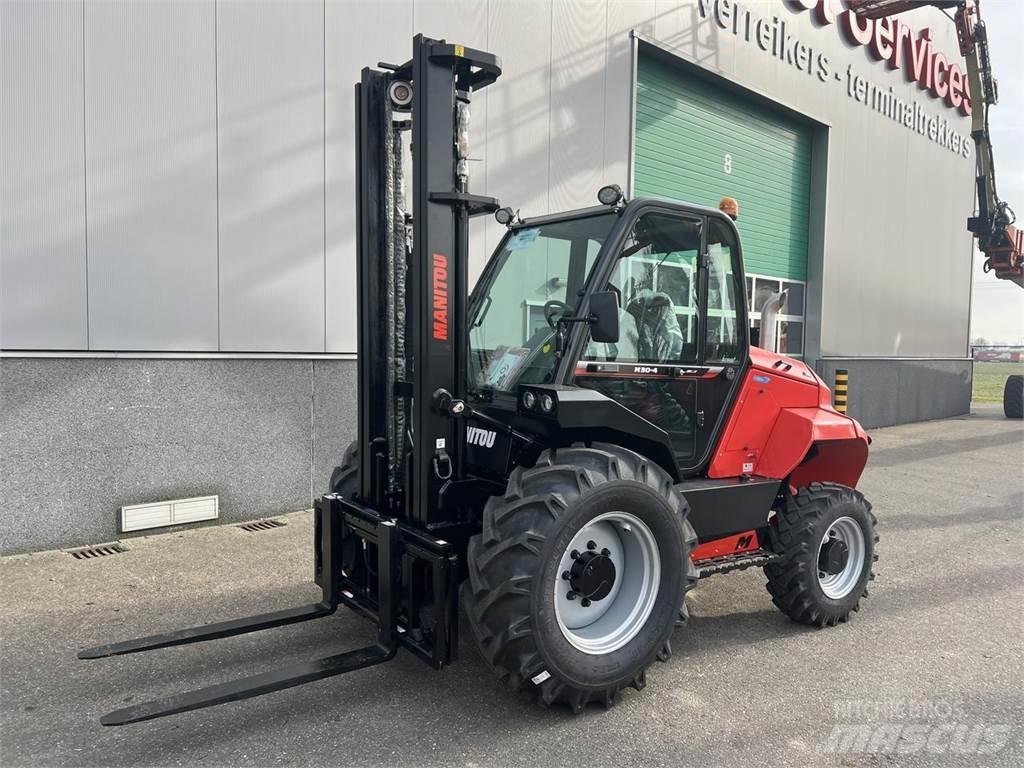 Manitou M30-4 Terrængående gaffeltruck