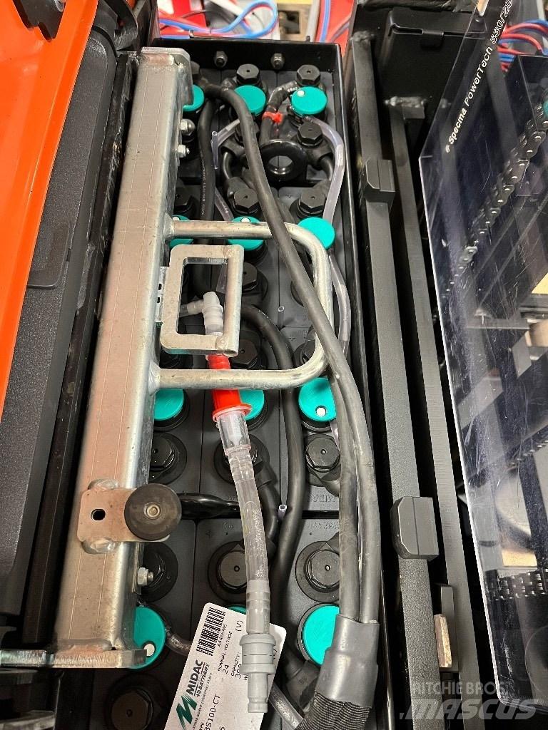 BT SPE 120 L Gaffelstabler med gående fører