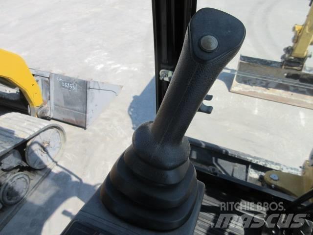 CAT 302.7 D CR Minigravemaskiner
