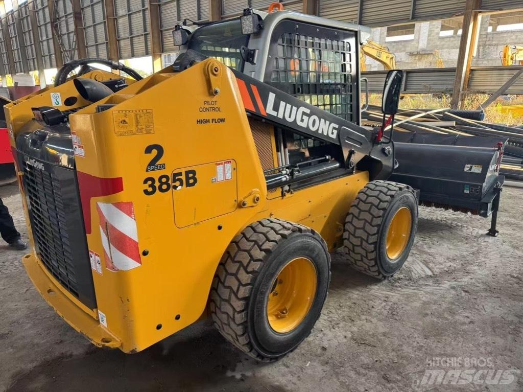 LiuGong 385 B Minilæsser - skridstyret