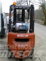 Nissan PD01A18PQ LPG gaffeltrucks