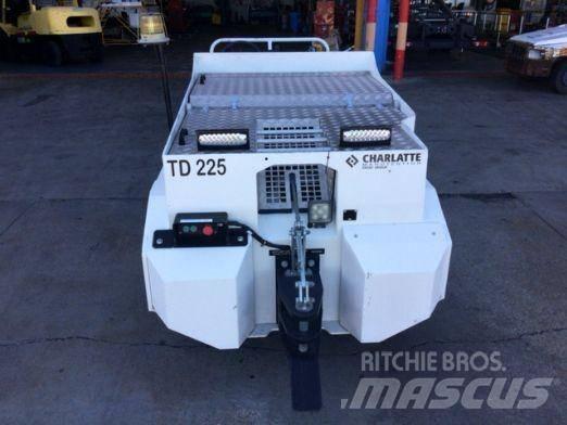 Charlatte TD225 Trucks - Andet