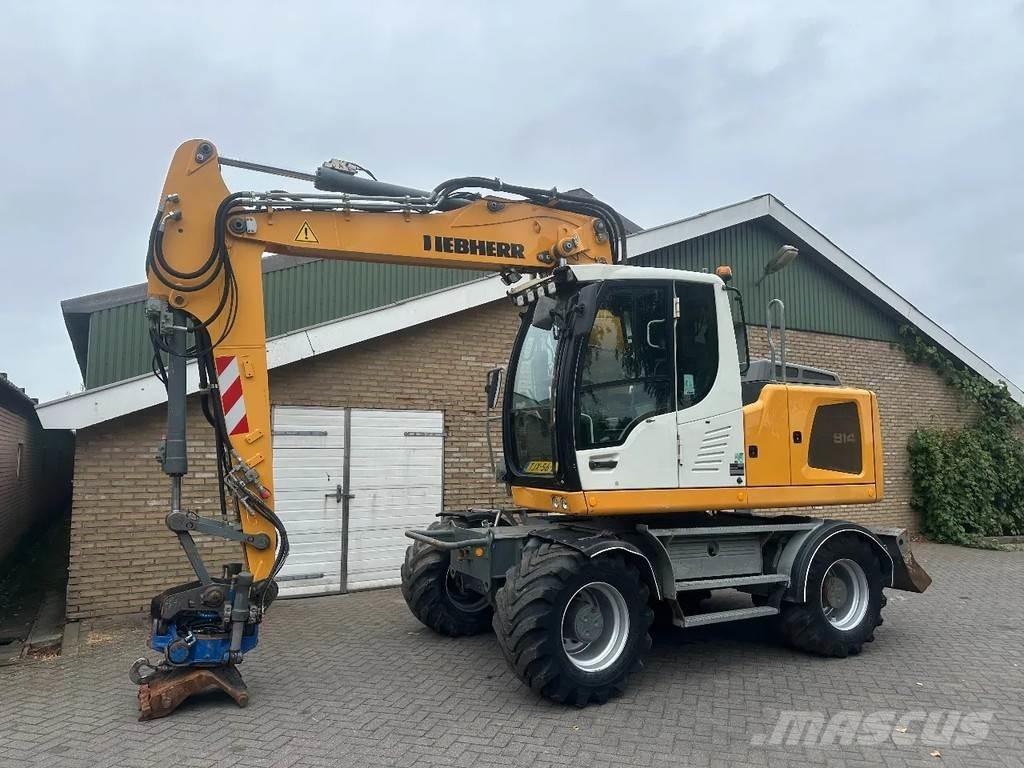 Liebherr A914 Gravemaskiner på hjul
