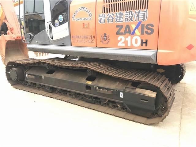 Hitachi zx210 Gravemaskiner på larvebånd