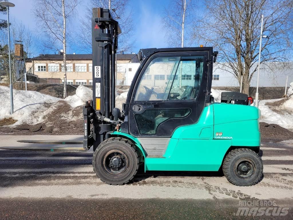 Mitsubishi FD50N Diesel gaffeltrucks