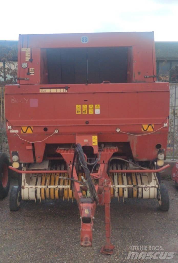New Holland 5950 Rundballe-pressere