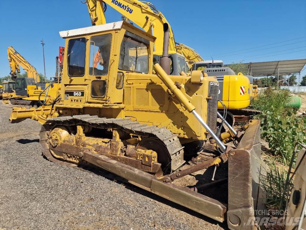 CAT D 6 D Bulldozer på larvebånd
