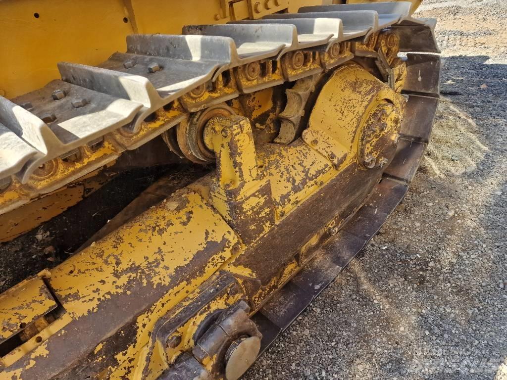 CAT D 6 D Bulldozer på larvebånd