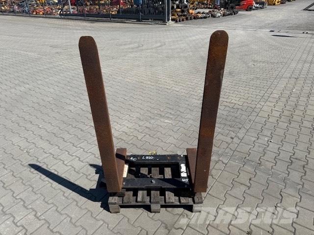 Volvo USED FORKS Pallegafler