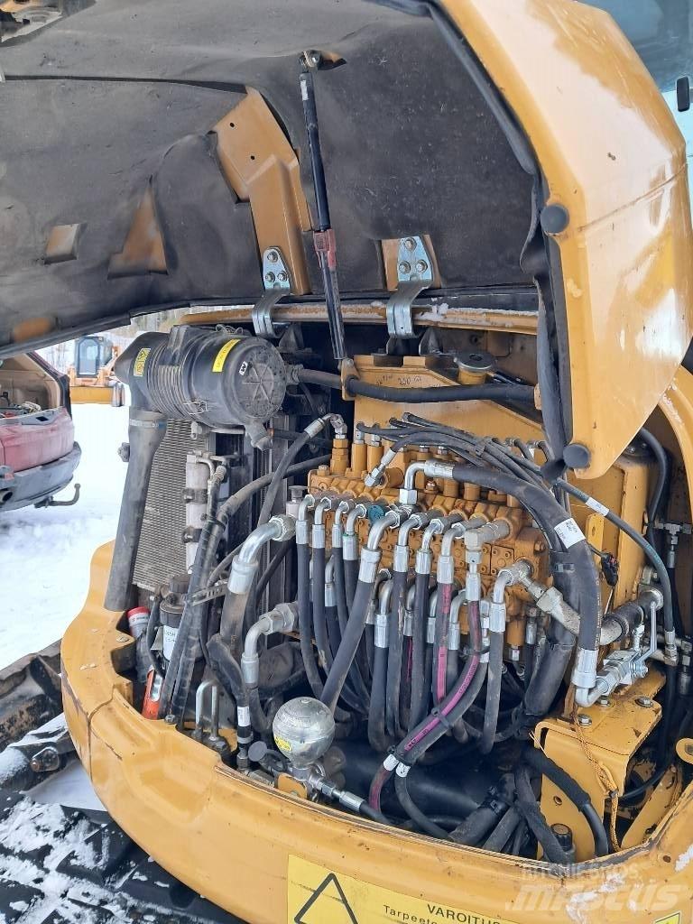 CAT 305 Minigravemaskiner