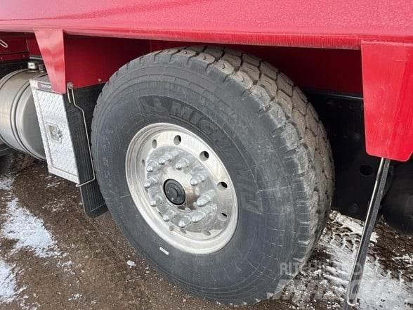 Kenworth T880 Lastbiler med tip