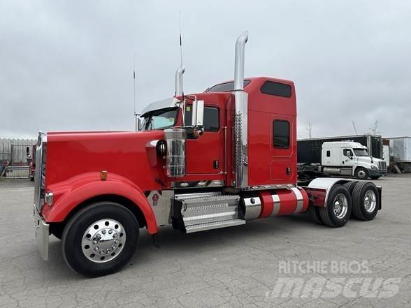 Kenworth W900L Trækkere