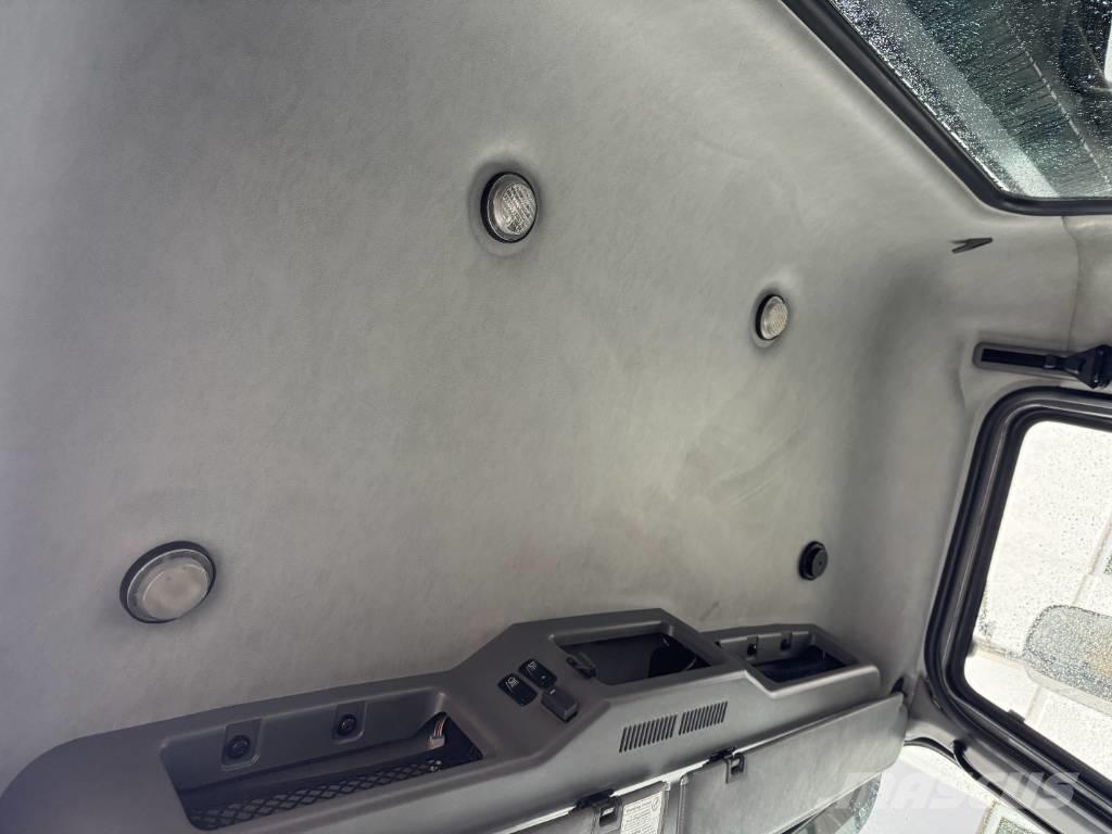 Mack GU 713 Demonterbare/wirehejs lastbiler