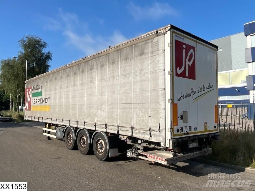 Fruehauf Tautliner Semi-trailer med Gardinsider