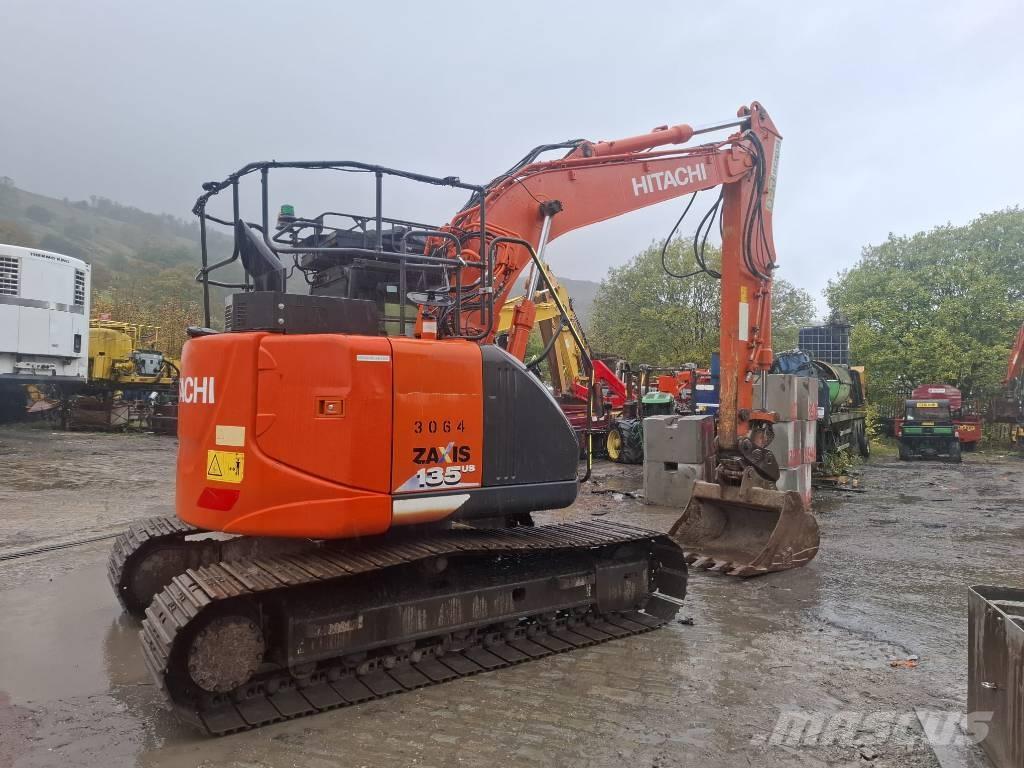 Hitachi ZX 135 US-6 Gravemaskiner på larvebånd