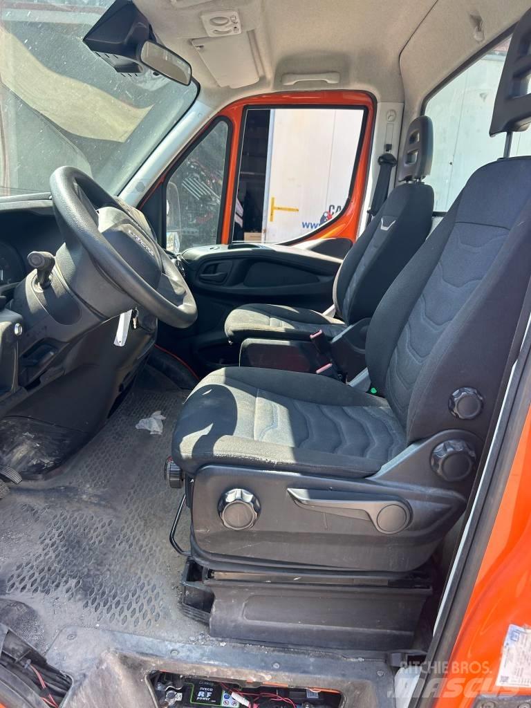 Iveco Daily 35-140 Lastbil med kran