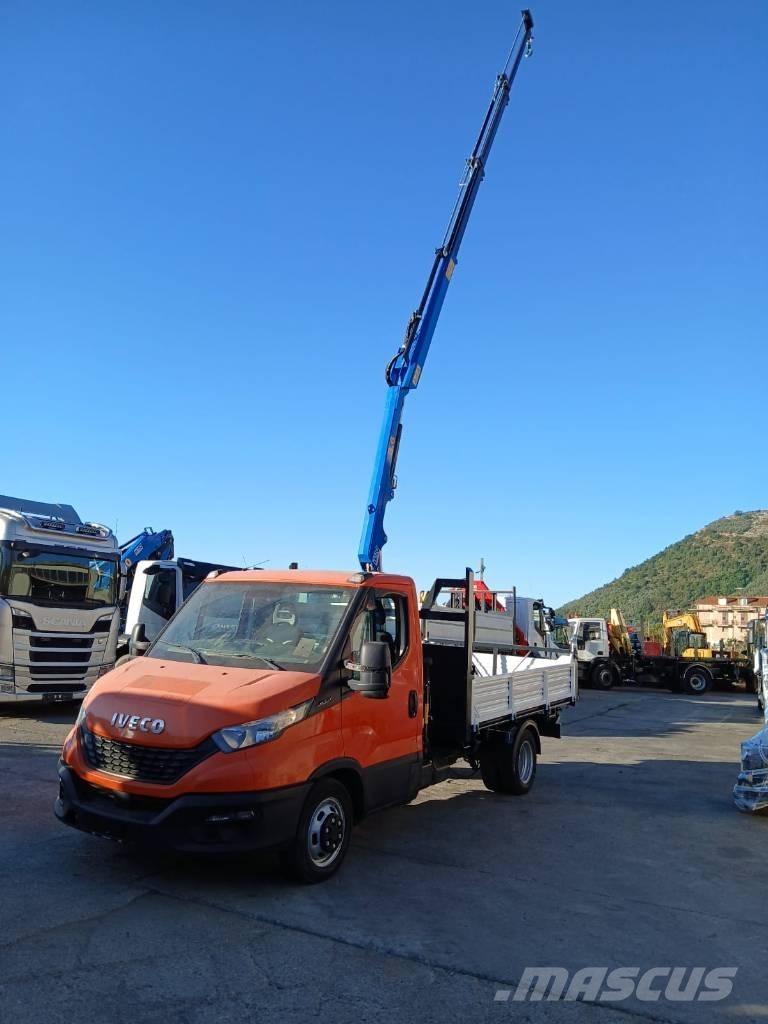 Iveco Daily 35-140 Lastbil med kran