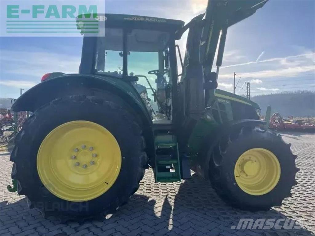 John Deere 6100m Traktorer