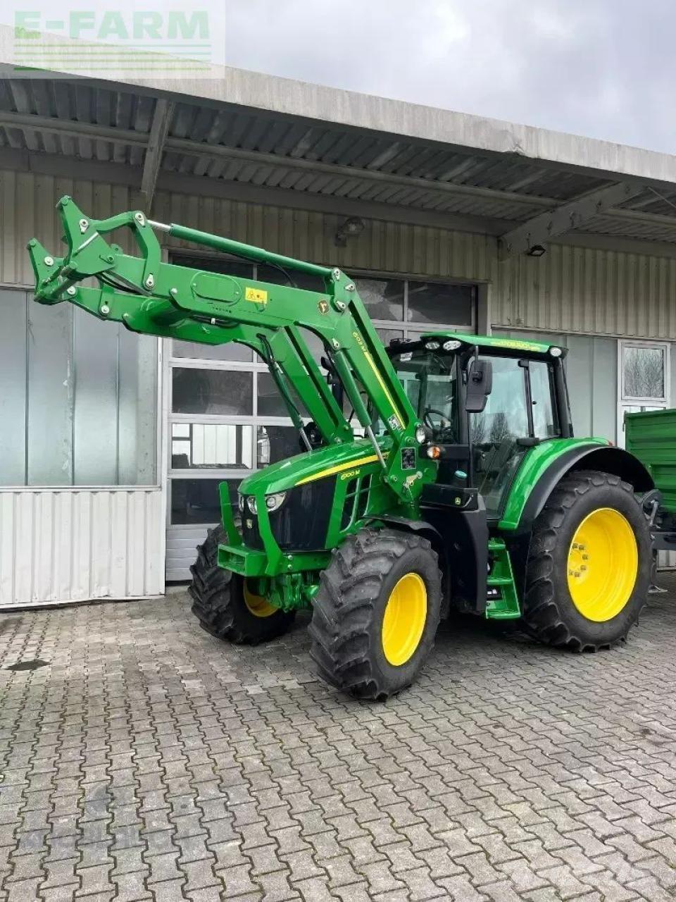 John Deere 6100m Traktorer