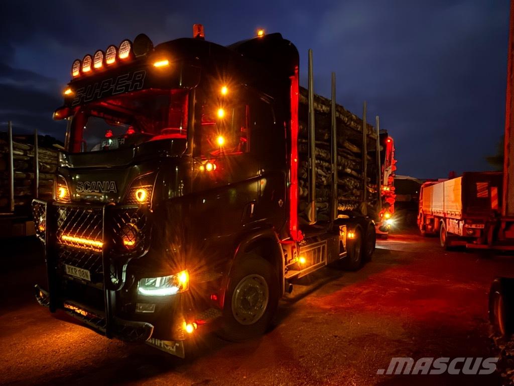 Scania R580B6X4HB Tømmertransport