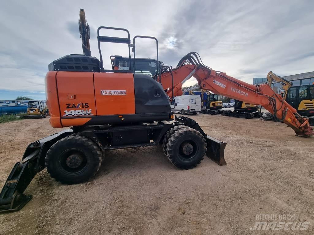 Hitachi ZX145W Gravemaskiner på hjul