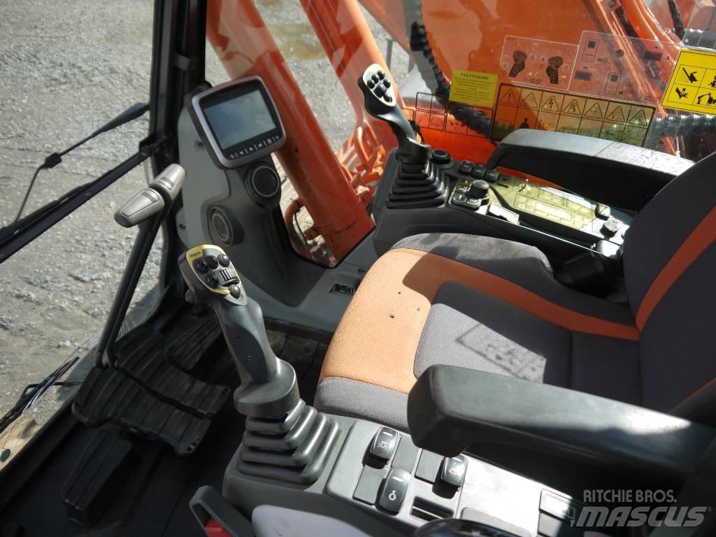Doosan DX 225 LC-3 Gravemaskiner på larvebånd