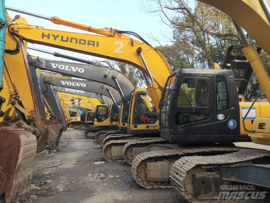 Hyundai R215-7 Gravemaskiner på larvebånd