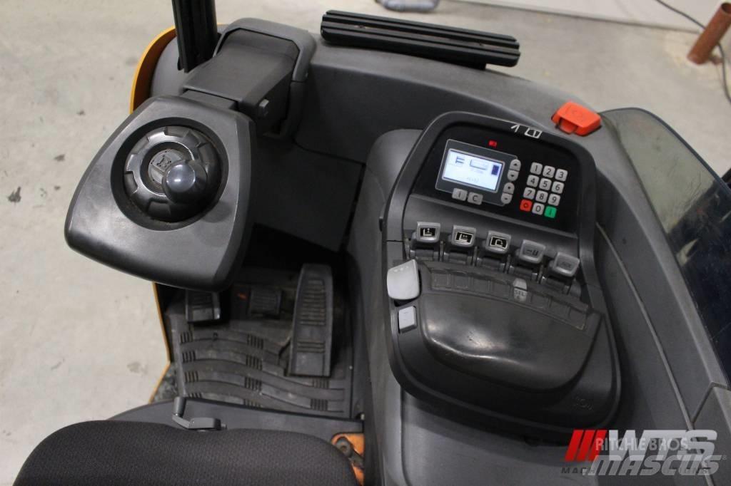 BT RR E 160 Reachtruck