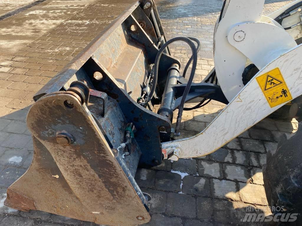 Komatsu WA 70-7 Læssemaskiner på hjul