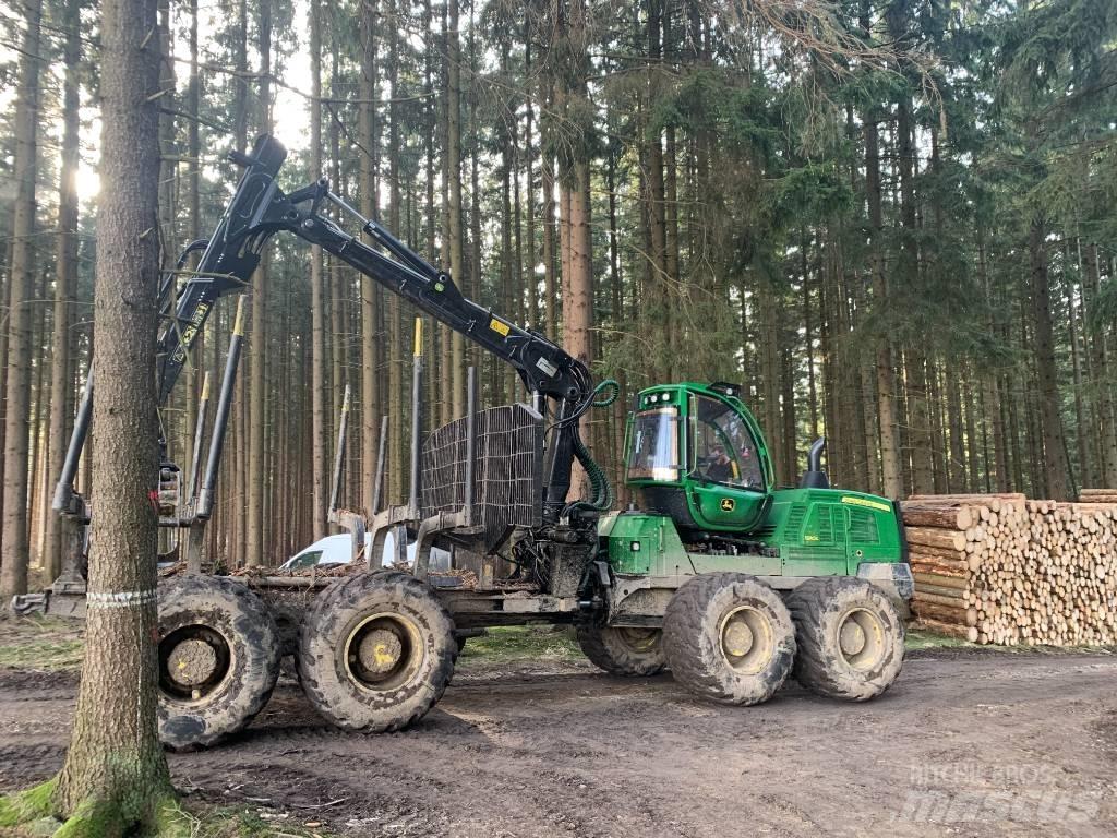 John Deere 1910G Udkørselsmaskiner