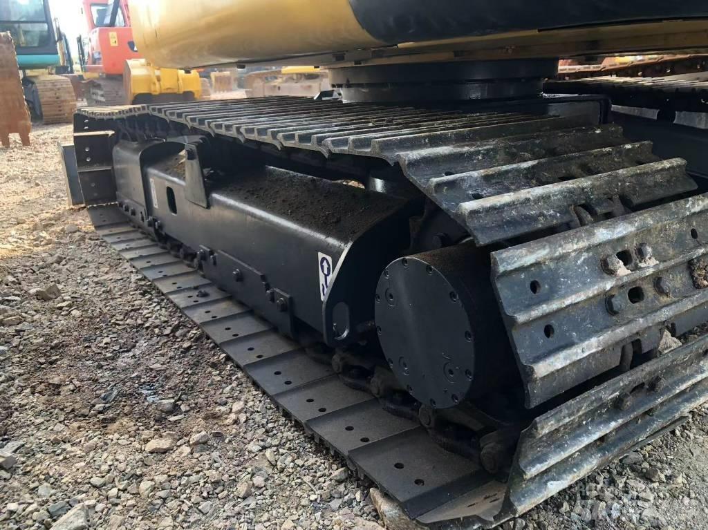 Komatsu 56-7 Gravemaskiner på larvebånd