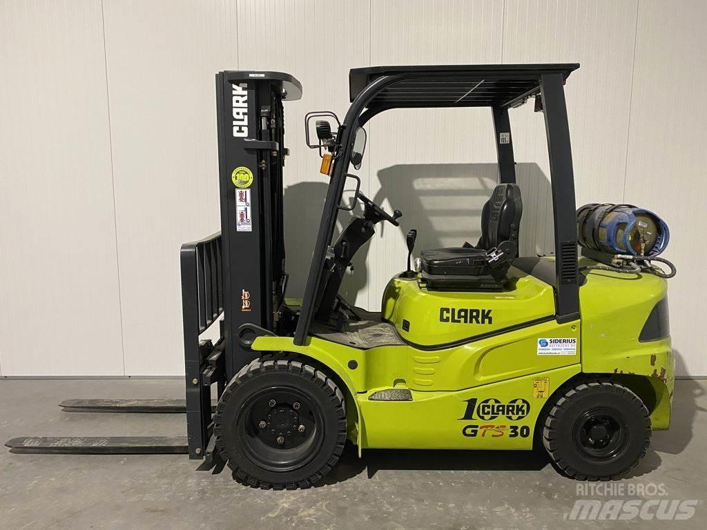 Clark GTS30 LPG gaffeltrucks