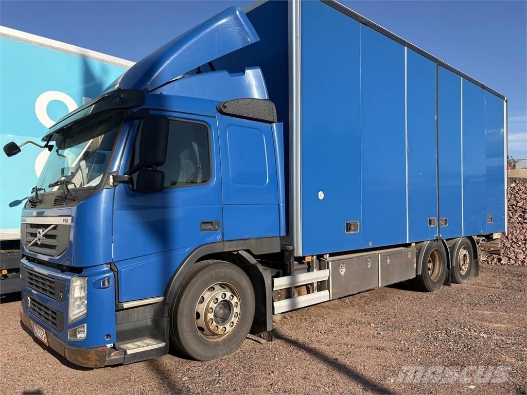 Volvo FM330 6x2 Fast kasse