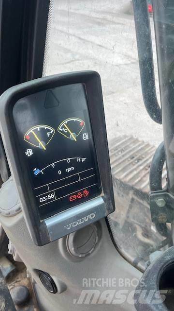 Volvo EC 220 DL Gravemaskiner på larvebånd