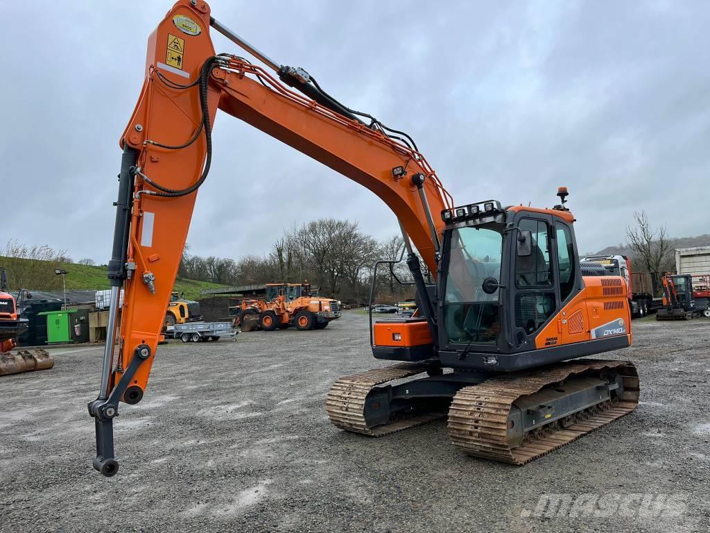 Doosan DX 140 LC Gravemaskiner på larvebånd